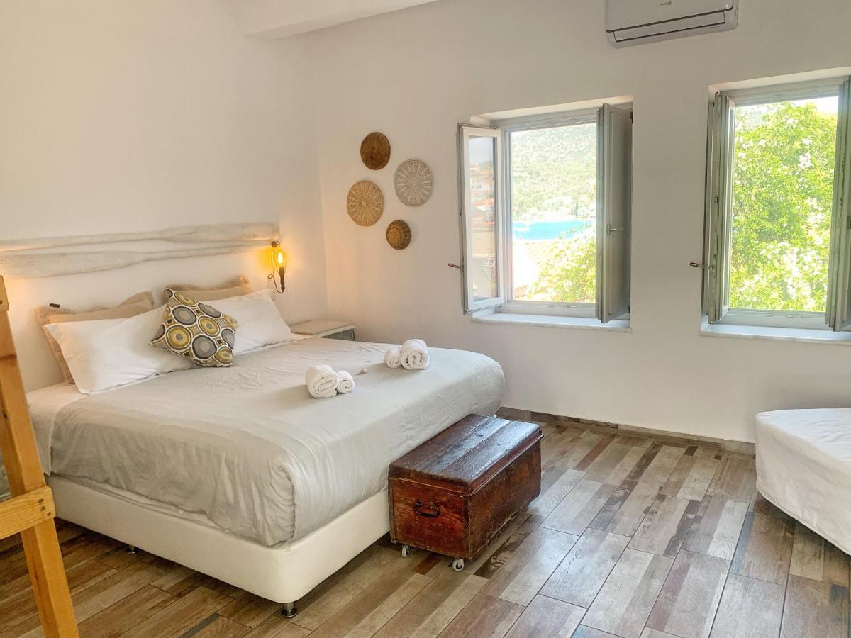 Gigi Rooms Poros Town Luaran gambar